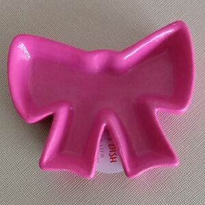 Pink Bow-Shaped Dish